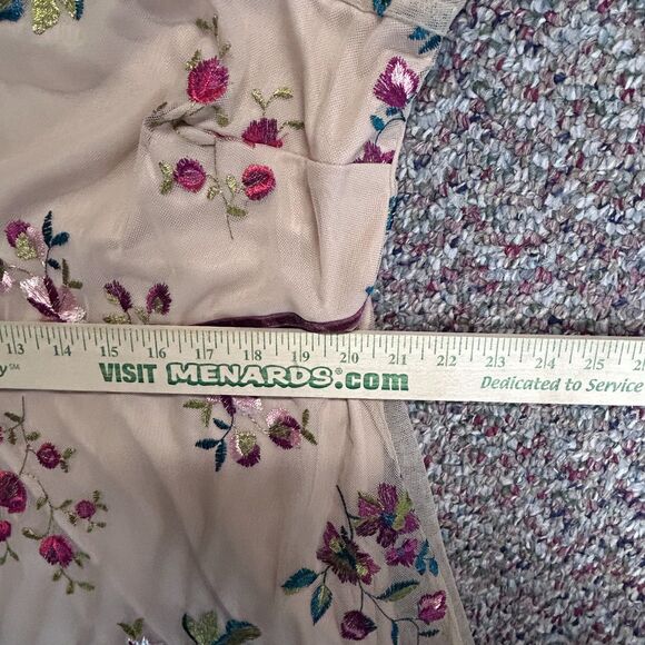 Kiyonna NWOT Women's Beige Floral Embroidered Mesh Elbow Sleeve Midi Dress Sz 2X - Picture 13 of 14